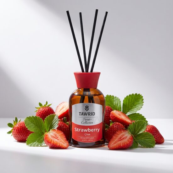 Odorizant camera cu betisoare si mostra de parfum inclus, Farah Plus, capsuni, 100ml